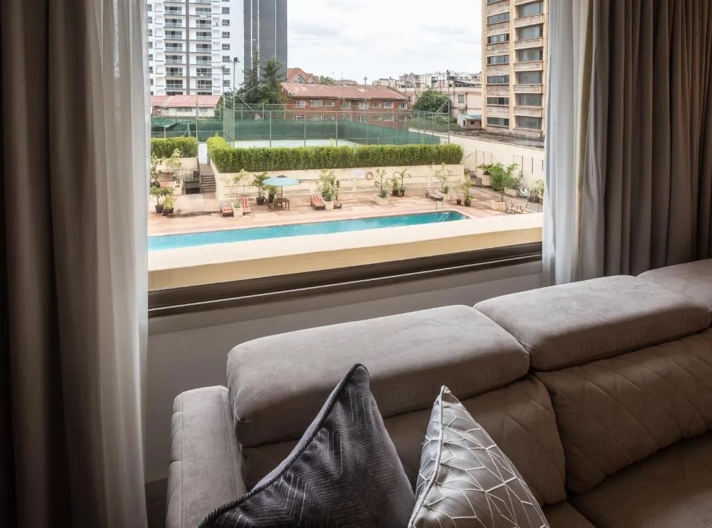 Yaya Hotel & Apartments