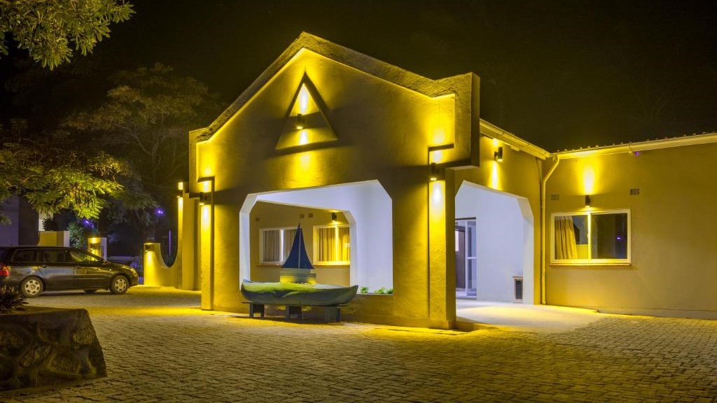 Blue Waters by Serendib